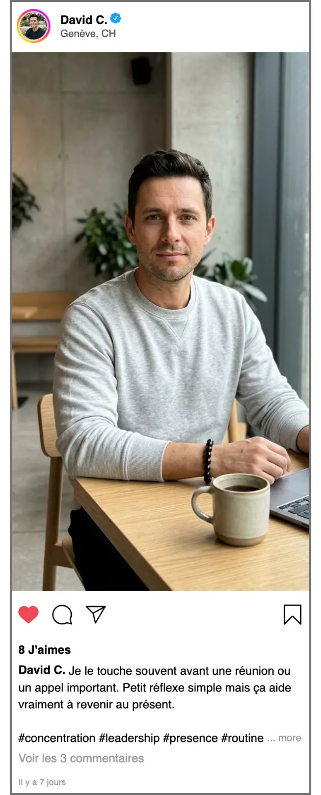 Témoignage Instagram David C portant le bracelet Nox en obsidienne dans un café pour améliorer focus mental et ancrage au quotidien